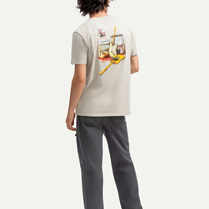 KAFT X FENDER X ZUHAL Vintage Room - Bone - Tasarım T-Shirt - Unisex